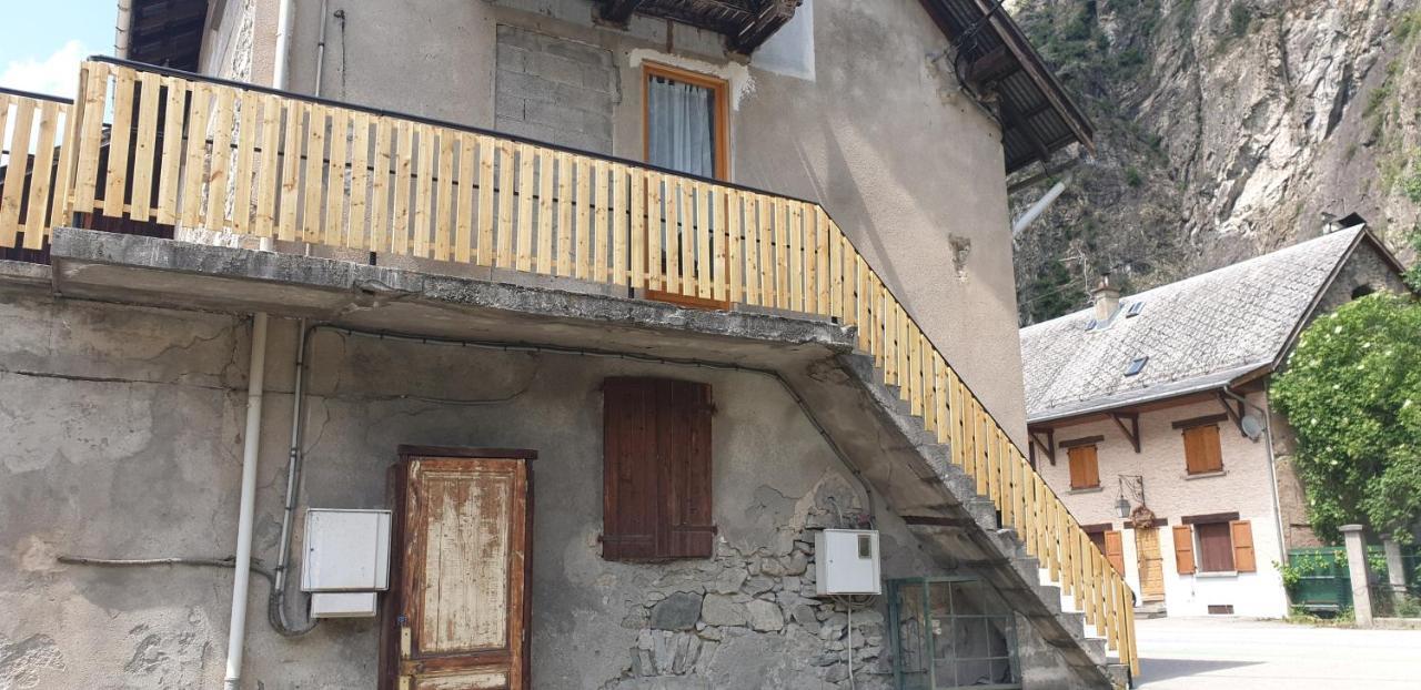 18 Rue Des Teppaz Les Alberges Le Bourg-dʼOisans Екстериор снимка